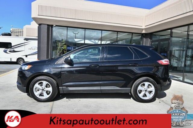 2023 Ford Edge SE / AWD / Premium Cloth Seats / Lane Departure & Blind Spot Alert / Apple CarPlay & Android Auto / Bluetooth / Back Up Camera / Keyless Entry & Start / Auto High Beam Headlights / 28 MPG / 1-Owner Banglore