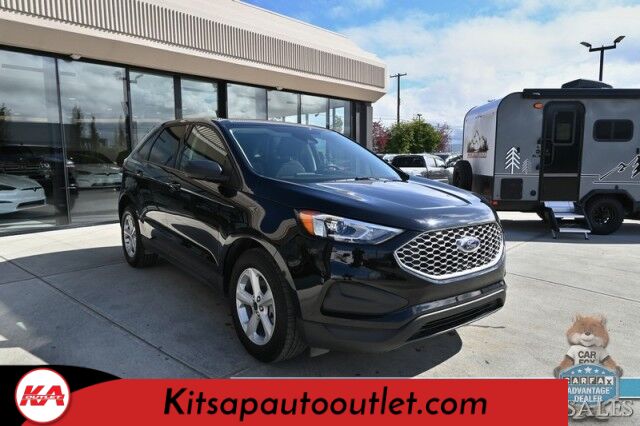 2023 Ford Edge SE / AWD / Premium Cloth Seats / Lane Departure & Blind Spot Alert / Apple CarPlay & Android Auto / Bluetooth / Back Up Camera / Keyless Entry & Start / Auto High Beam Headlights / 28 MPG / 1-Owner Banglore