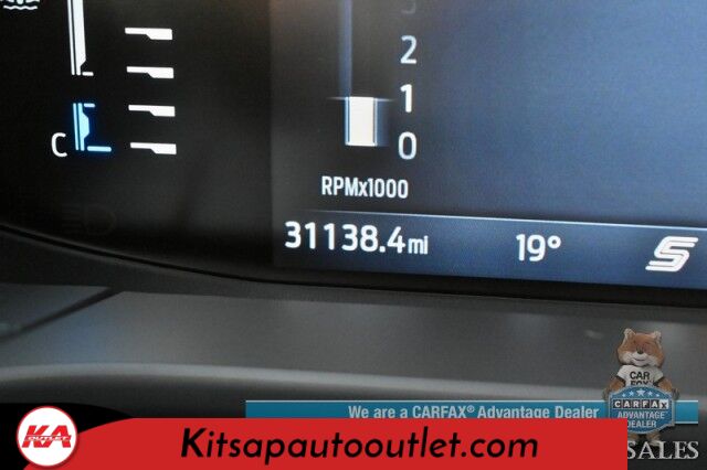 2023 Ford Escape ST-Line / AWD / Auto Start / Cold Weather Pkg / Heated Leather Trim Seats / Heated Steering Wheel / Blind Spot & Lane Departure Alert / Backup Camera / Keyless Entry & Start / Apple CarPlay & Android Auto / 1-Owner Banglore