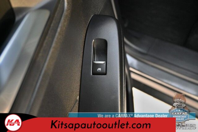 2023 Ford Escape ST-Line / AWD / Auto Start / Cold Weather Pkg / Heated Leather Trim Seats / Heated Steering Wheel / Blind Spot & Lane Departure Alert / Backup Camera / Keyless Entry & Start / Apple CarPlay & Android Auto / 1-Owner Banglore