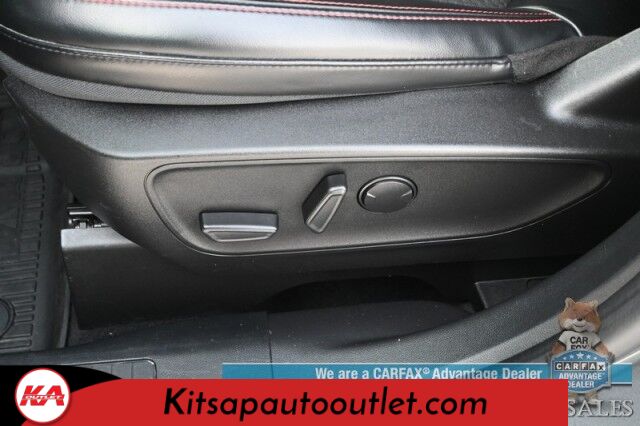 2023 Ford Escape ST-Line / AWD / Auto Start / Cold Weather Pkg / Heated Leather Trim Seats / Heated Steering Wheel / Blind Spot & Lane Departure Alert / Backup Camera / Keyless Entry & Start / Apple CarPlay & Android Auto / 1-Owner Banglore