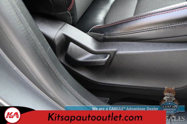 2023 Ford Escape ST-Line / AWD / Auto Start / Cold Weather Pkg / Heated Leather Trim Seats / Heated Steering Wheel / Blind Spot & Lane Departure Alert / Backup Camera / Keyless Entry & Start / Apple CarPlay & Android Auto / 1-Owner Banglore