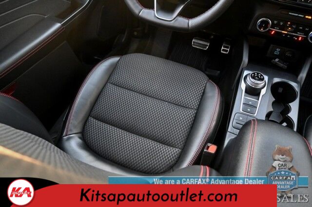 2023 Ford Escape ST-Line / AWD / Auto Start / Cold Weather Pkg / Heated Leather Trim Seats / Heated Steering Wheel / Blind Spot & Lane Departure Alert / Backup Camera / Keyless Entry & Start / Apple CarPlay & Android Auto / 1-Owner Banglore