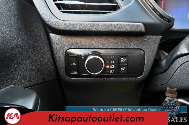 2023 Ford Escape ST-Line / AWD / Auto Start / Cold Weather Pkg / Heated Leather Trim Seats / Heated Steering Wheel / Blind Spot & Lane Departure Alert / Backup Camera / Keyless Entry & Start / Apple CarPlay & Android Auto / 1-Owner Banglore