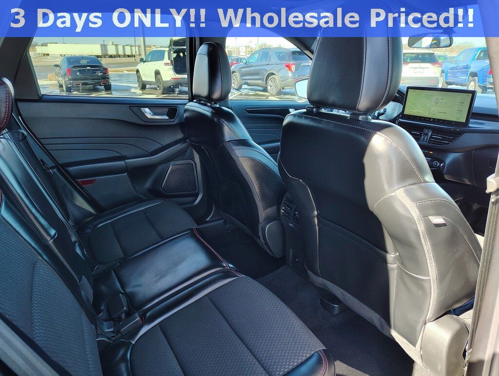 2023 Ford Escape ST-Line Green Bay WI