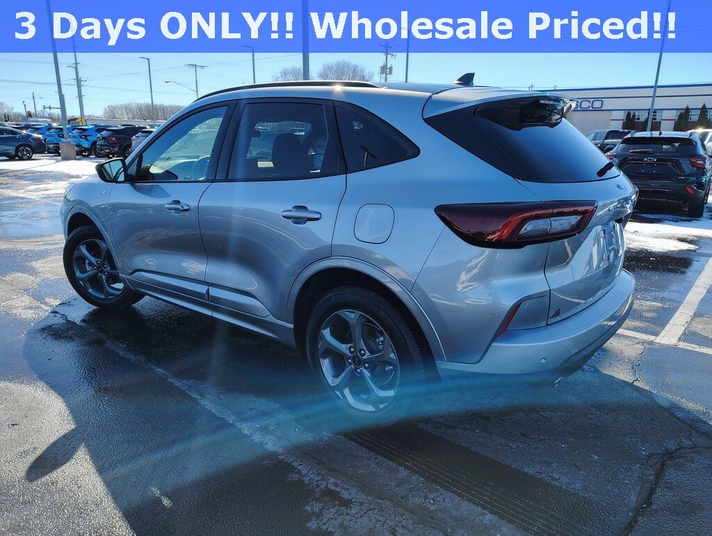 2023 Ford Escape ST-Line Green Bay WI