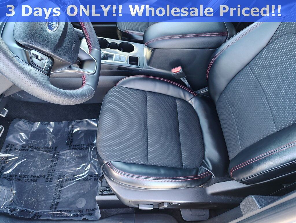 2023 Ford Escape ST-Line Green Bay WI