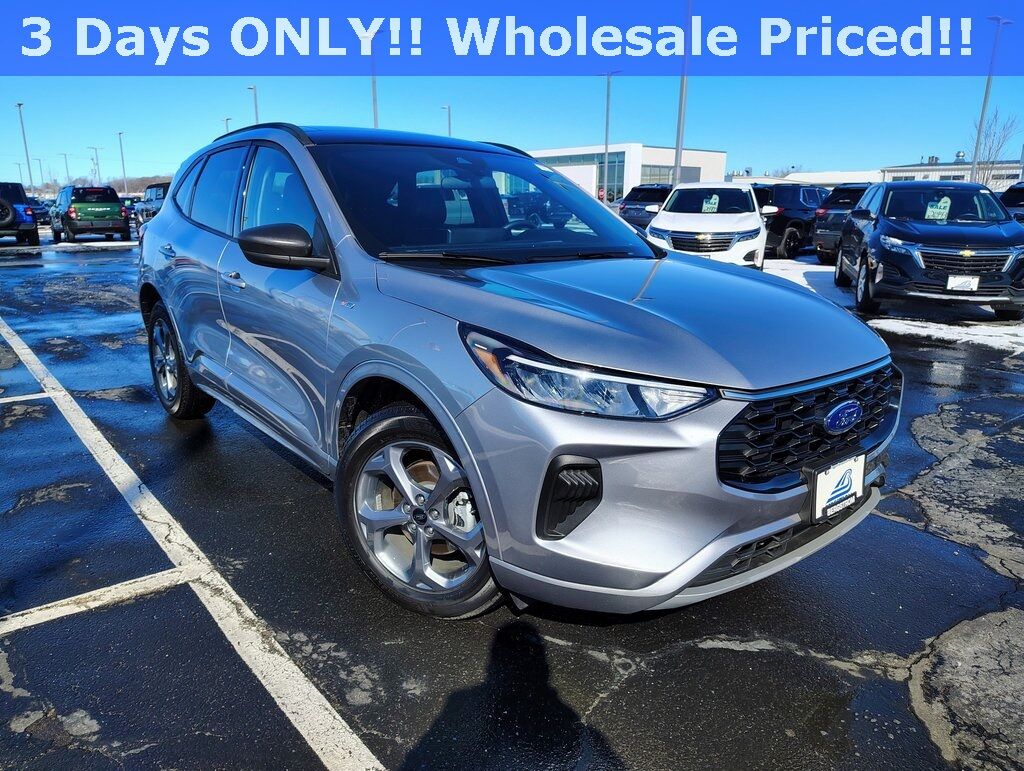 2023 Ford ESCAPE ST-Line