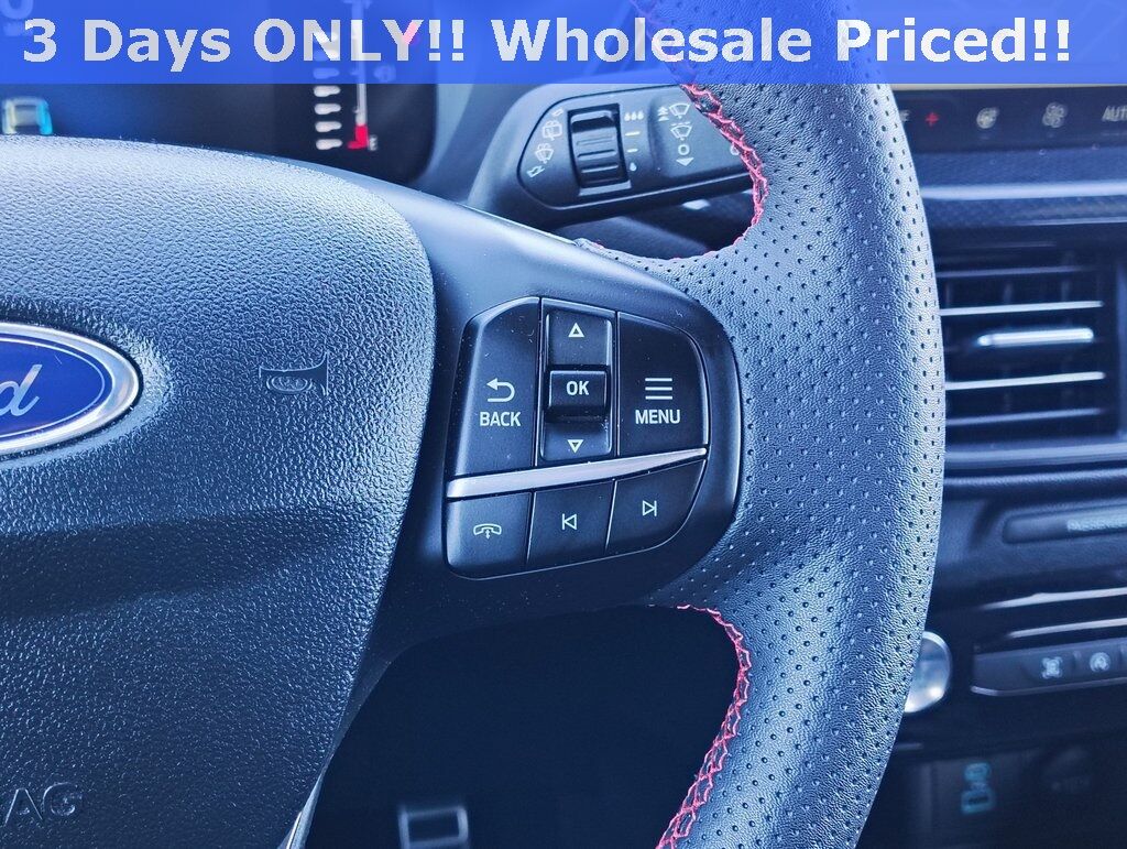 2023 Ford Escape ST-Line Green Bay WI