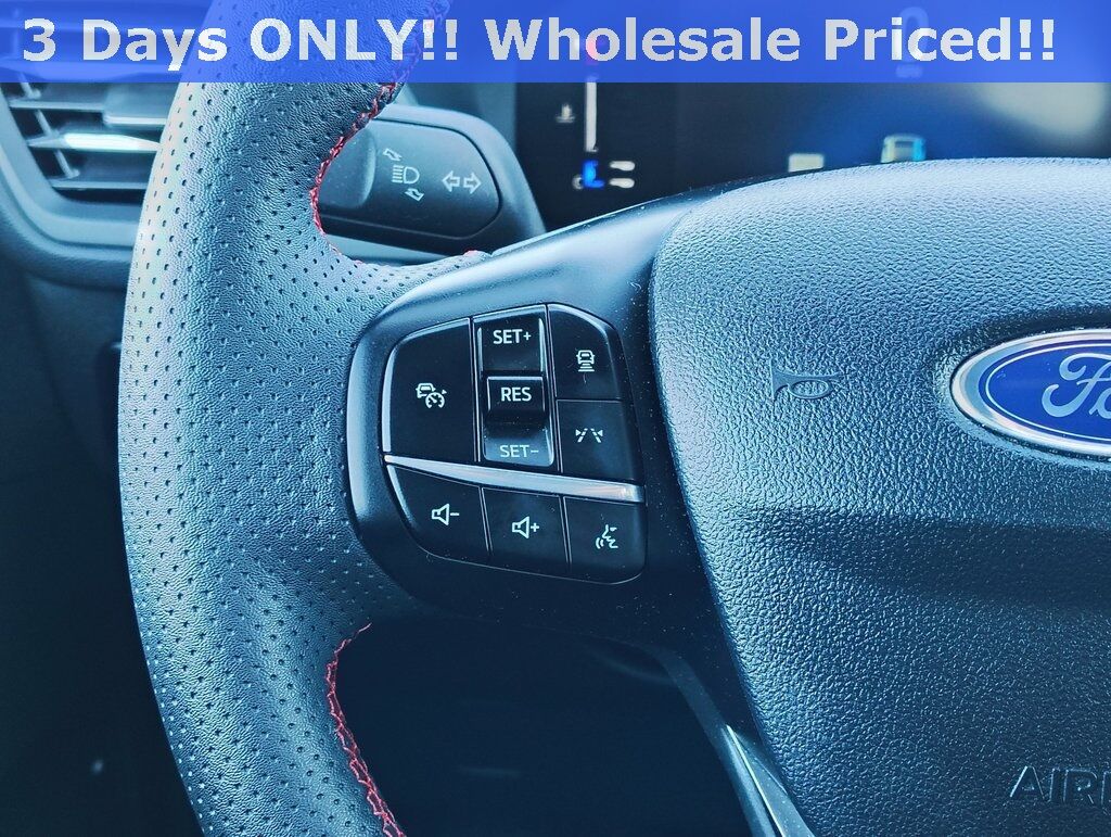 2023 Ford Escape ST-Line Green Bay WI