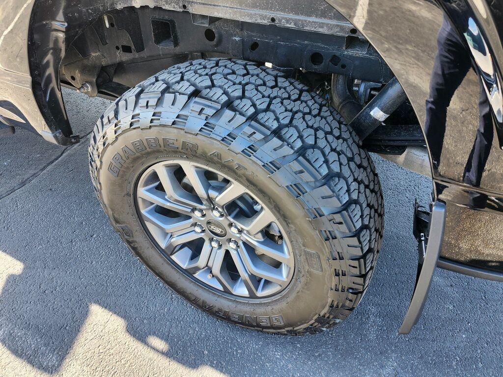 2023 Ford F-150 XL Green Bay WI