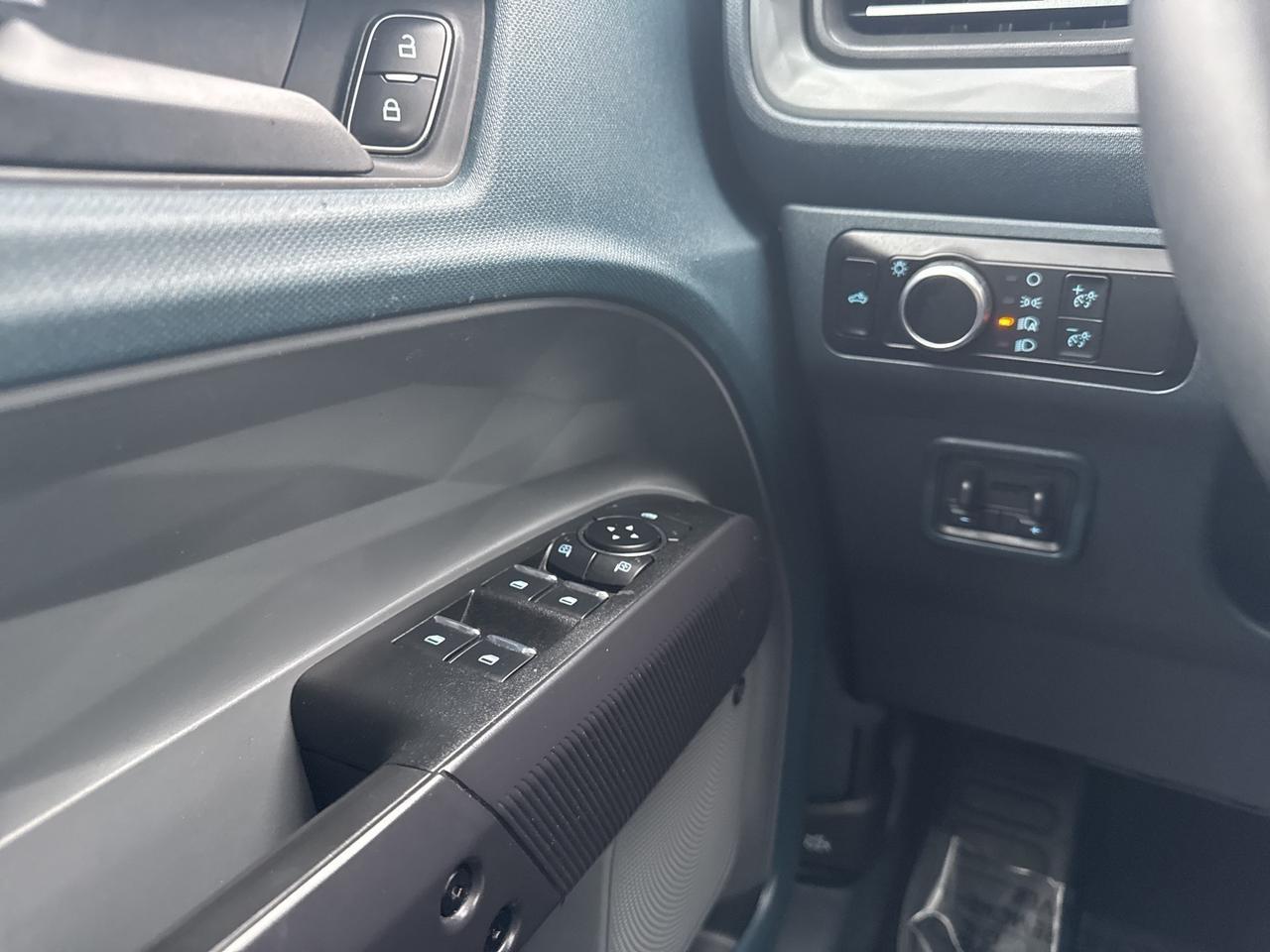 2023 Ford Maverick Lariat Warrenton VA