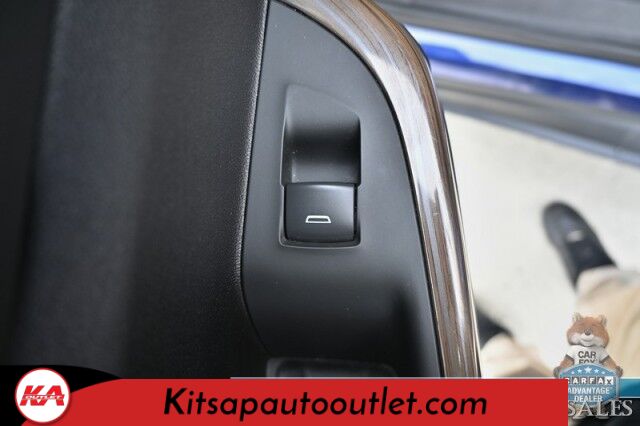 2023 GMC Acadia SLE / AWD / Elevation Edition / Driver Convenience & Trailering Pkg / Auto Start / Power & Heated Seats / Lane Departure & Blind Spot Alert / Rear Captain Chairs / 3rd Row / Seats 6 / Tow Pkg / Block Heater Banglore