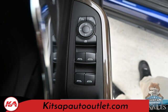 2023 GMC Acadia SLE / AWD / Elevation Edition / Driver Convenience & Trailering Pkg / Auto Start / Power & Heated Seats / Lane Departure & Blind Spot Alert / Rear Captain Chairs / 3rd Row / Seats 6 / Tow Pkg / Block Heater Banglore