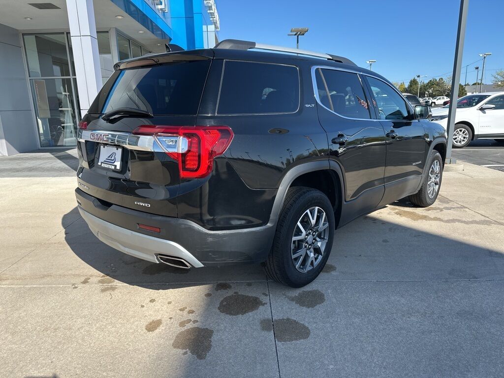 2023 GMC Acadia SLT Manitowoc WI