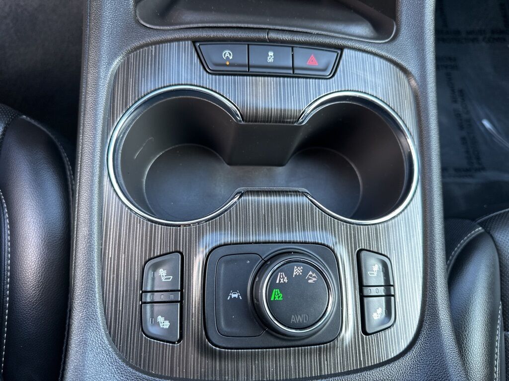 2023 GMC Acadia SLT Manitowoc WI