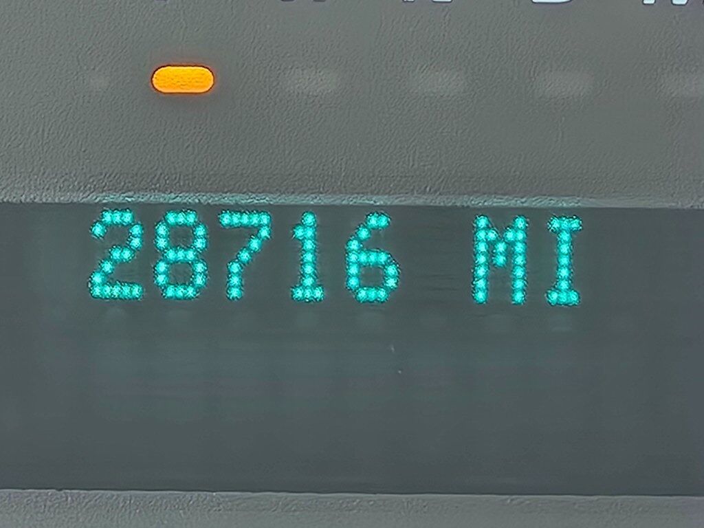 2023 GMC Savana 2500 Work Van Green Bay WI