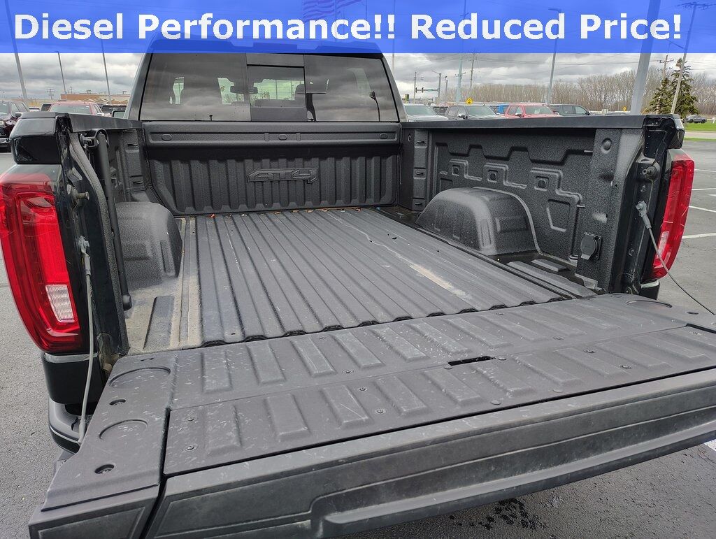 2023 GMC Sierra 1500 AT4 Green Bay WI