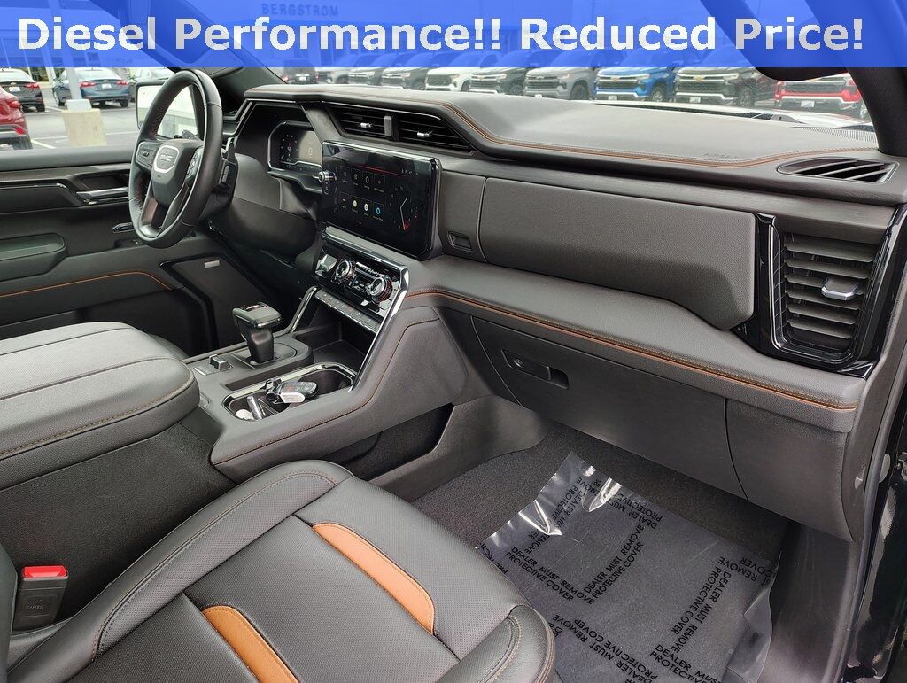 2023 GMC Sierra 1500 AT4 Green Bay WI