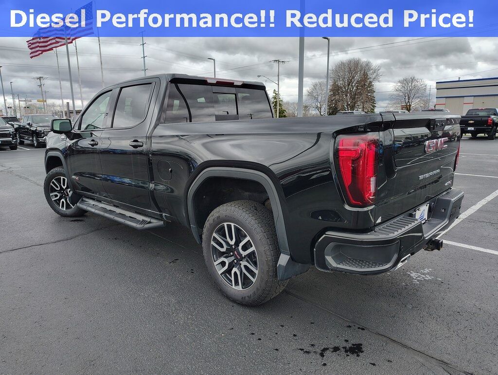 2023 GMC Sierra 1500 AT4 Green Bay WI