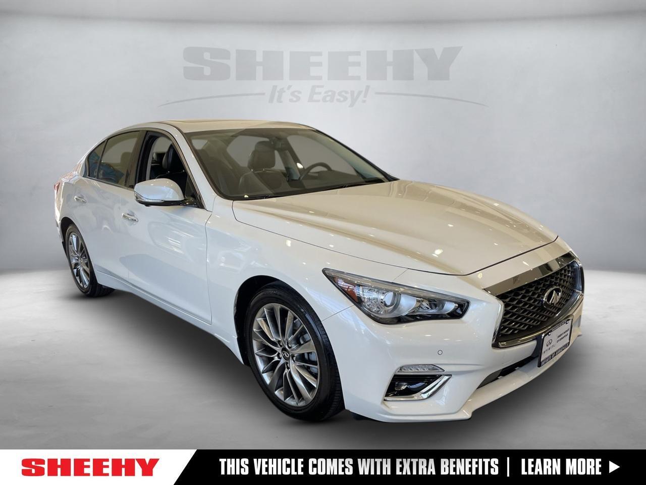 2023 INFINITI Q50 LUXE