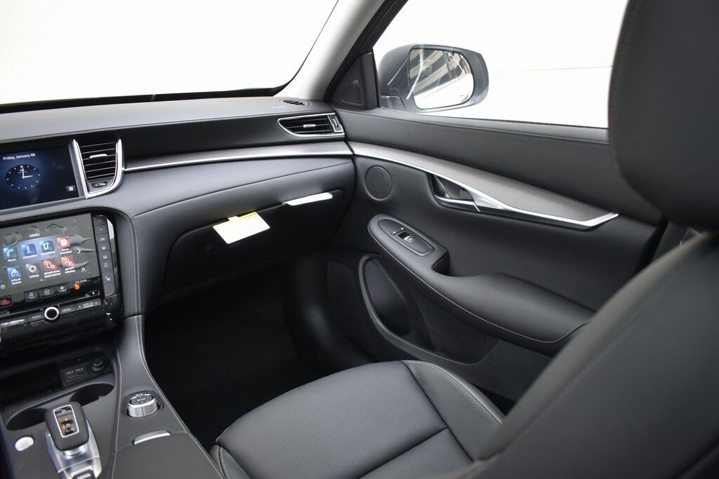 2023 INFINITI QX50 LUXE Vienna VA