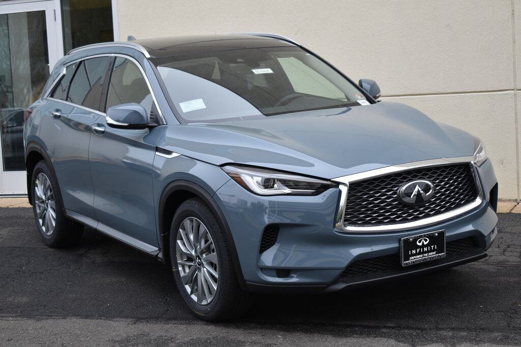 2023 INFINITI QX50 LUXE