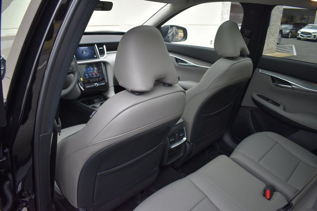 2023 INFINITI QX50 LUXE Vienna VA