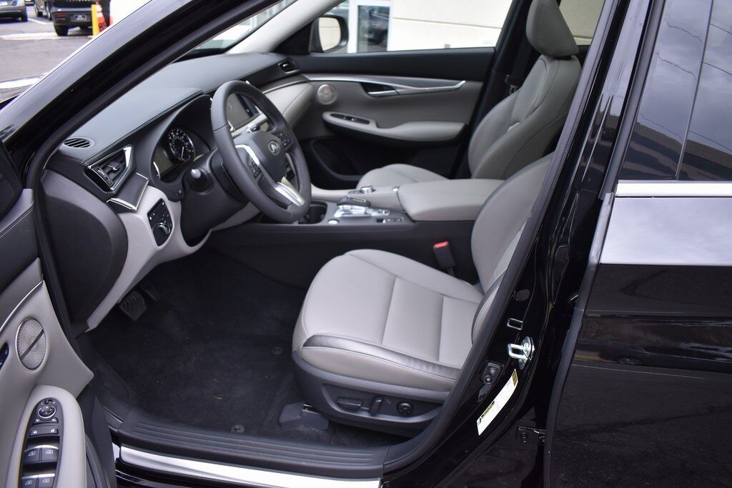 2023 INFINITI QX50 LUXE Vienna VA