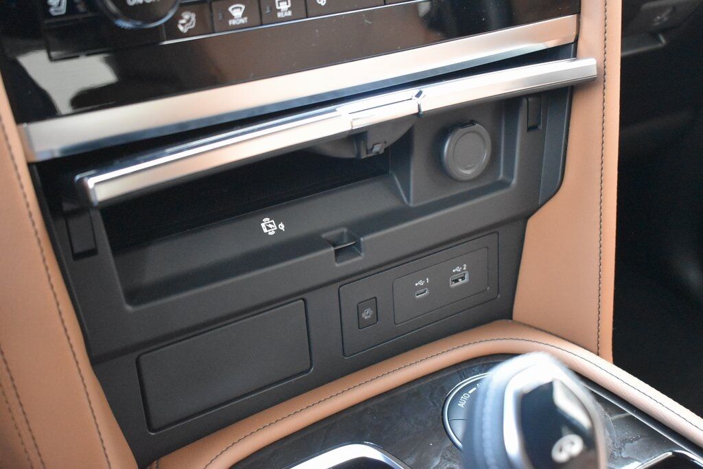 2023 INFINITI QX80 Sensory Vienna VA