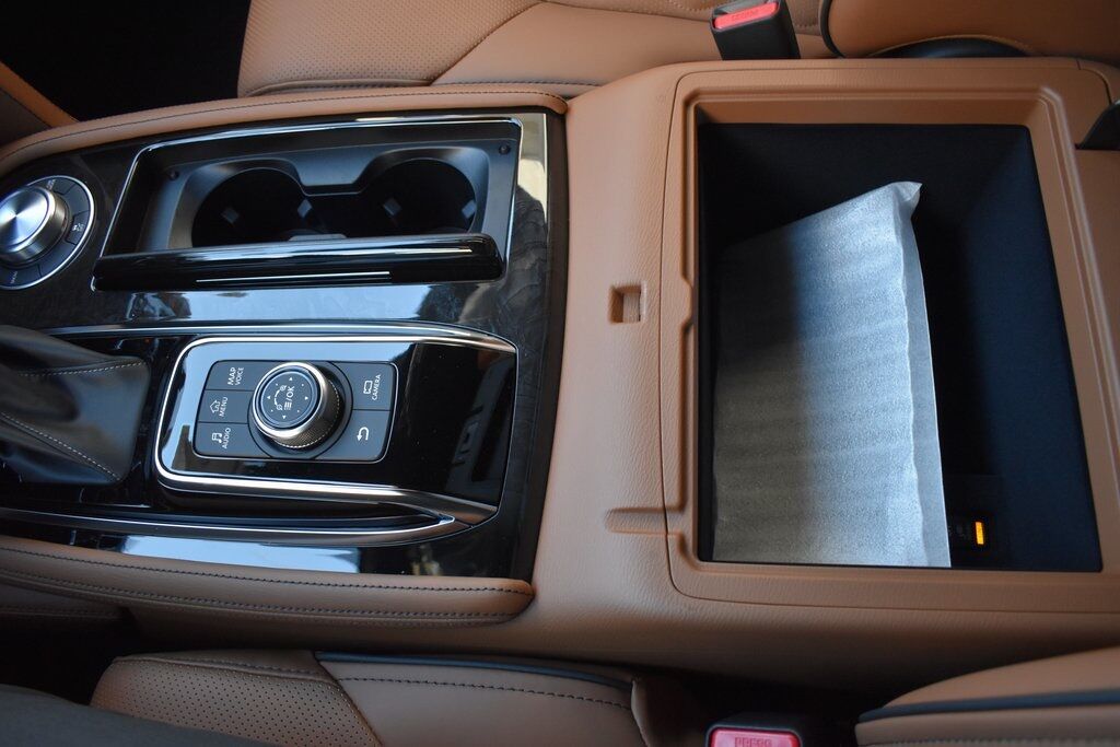 2023 INFINITI QX80 Sensory Vienna VA