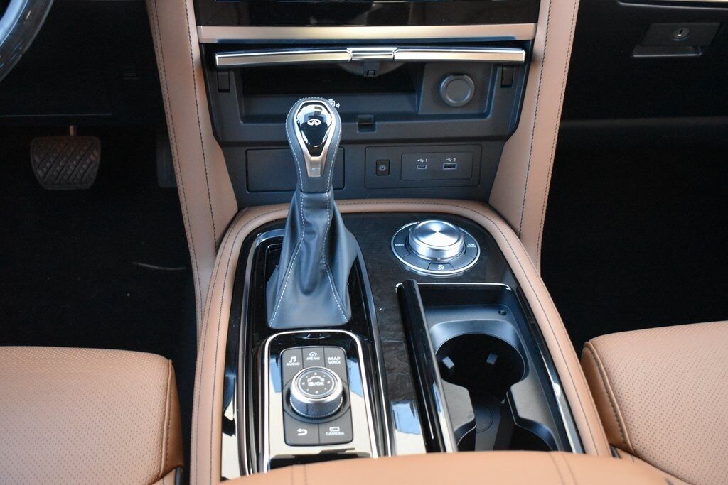 2023 INFINITI QX80 Sensory Vienna VA