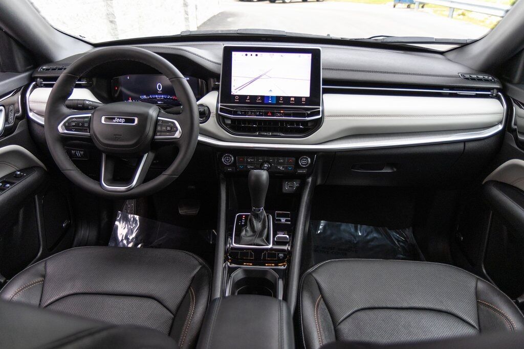 2023 Jeep Compass Limited Kenosha WI