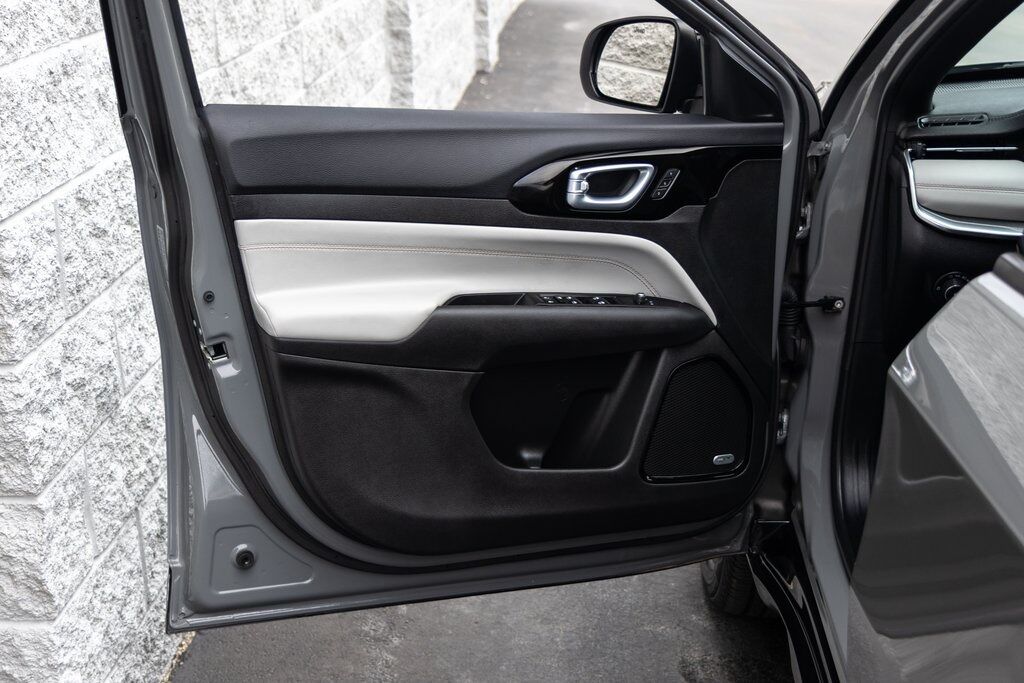 2023 Jeep Compass Limited Kenosha WI