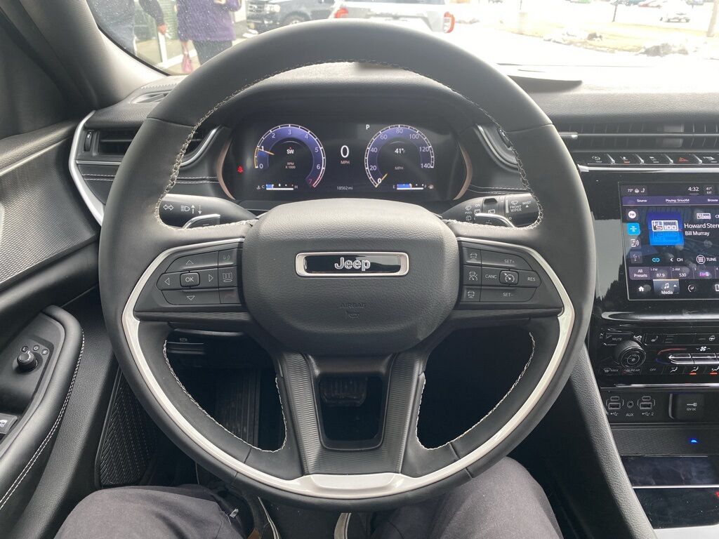 2023 Jeep Grand Cherokee Altitude Green Bay WI