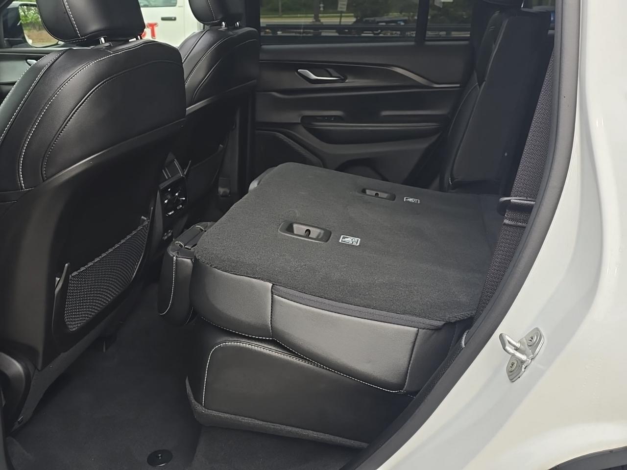 2023 Jeep Grand Cherokee Altitude Gaithersburg MD