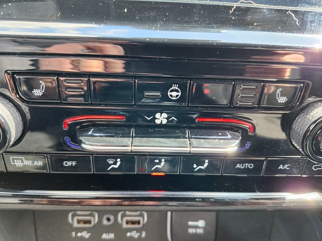 2023 Jeep Grand Cherokee L Altitude Green Bay WI