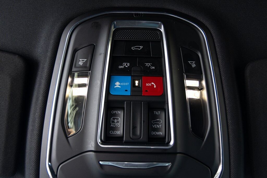 2023 Jeep Grand Cherokee L Altitude X Racine WI