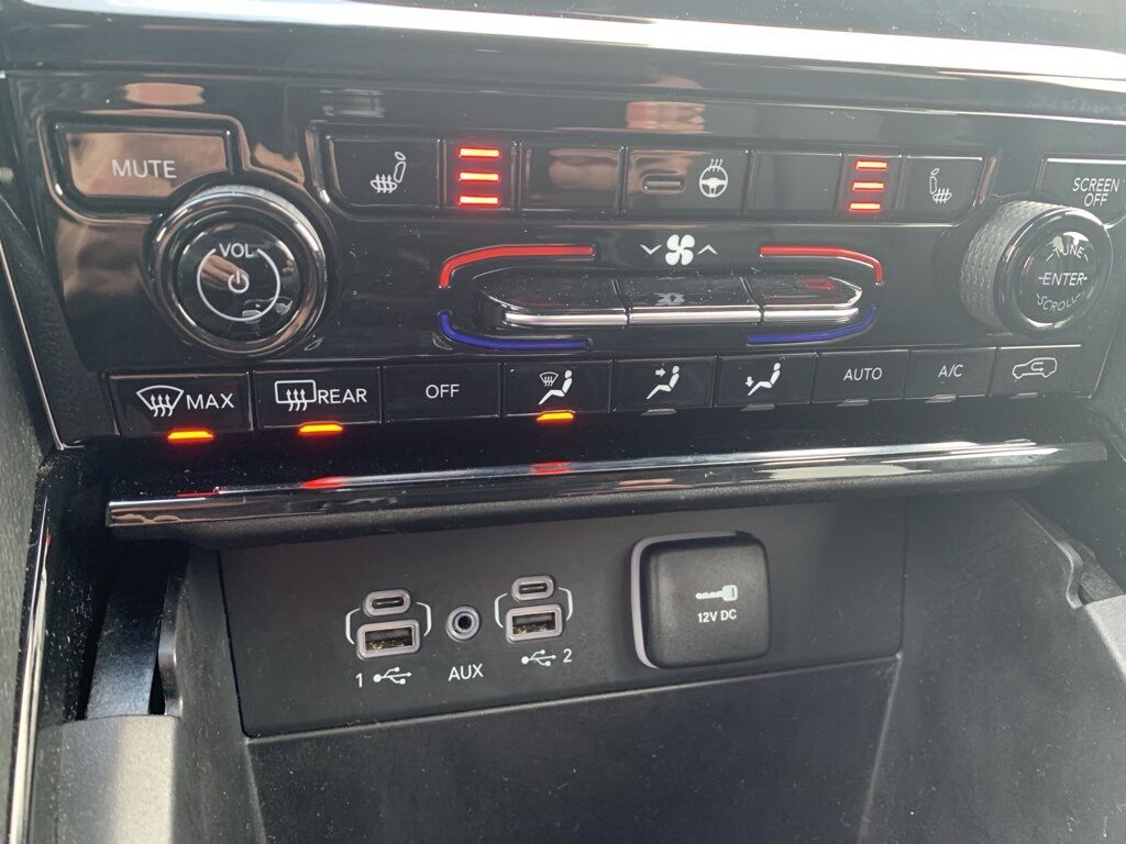 2023 Jeep Grand Cherokee L Limited Green Bay WI