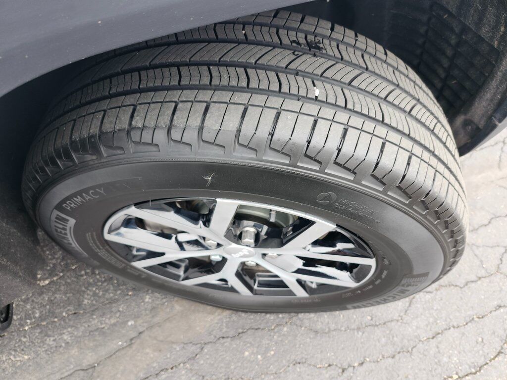 2023 Jeep Grand Cherokee L Limited Green Bay WI