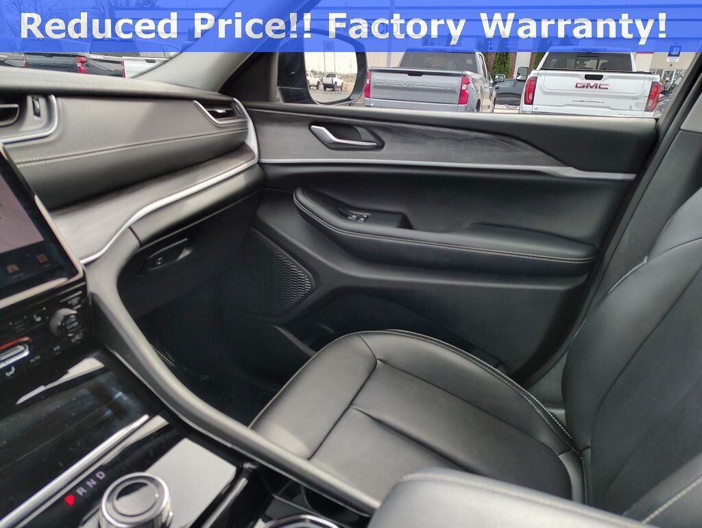 2023 Jeep Grand Cherokee L Limited Green Bay WI