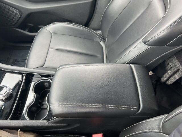 2023 Jeep Grand Cherokee L Limited Green Bay WI