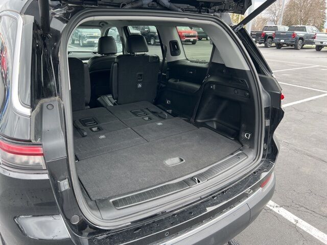 2023 Jeep Grand Cherokee L Limited Green Bay WI