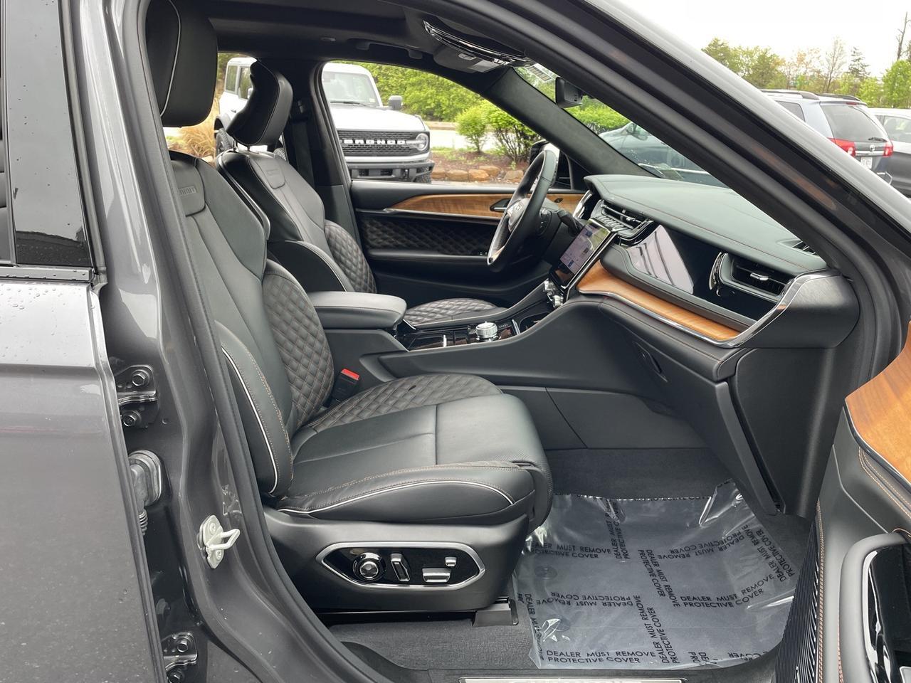 2023 Jeep Grand Cherokee L Summit Springfield VA