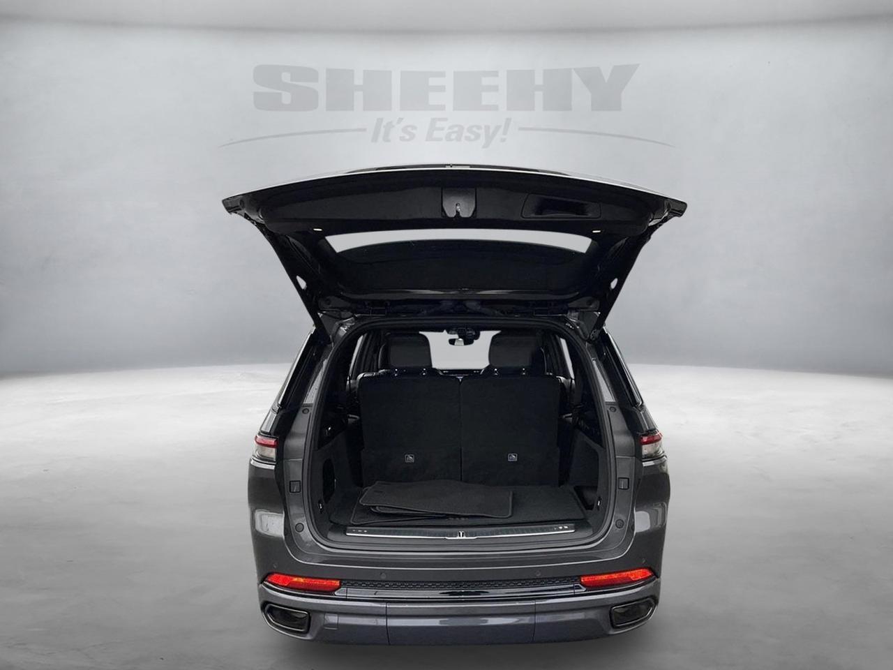 2023 Jeep Grand Cherokee L Summit Springfield VA