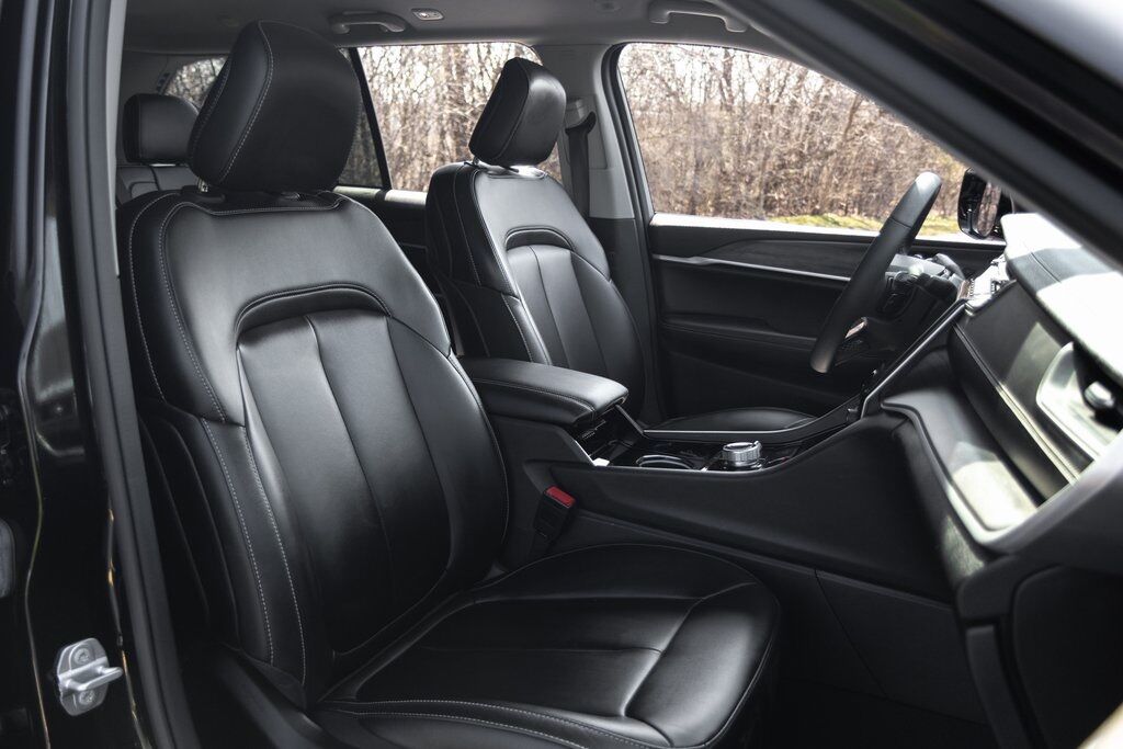 2023 Jeep Grand Cherokee Limited Racine WI