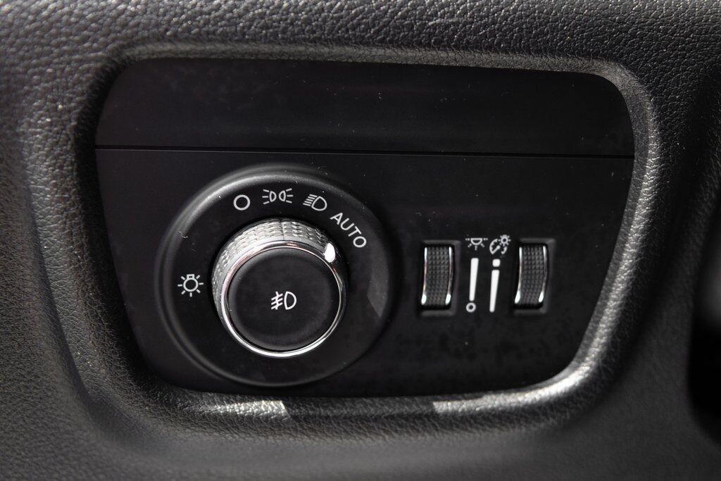 2023 Jeep Grand Cherokee Limited Racine WI