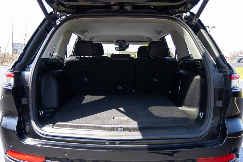 2023 Jeep Grand Cherokee Limited Racine WI
