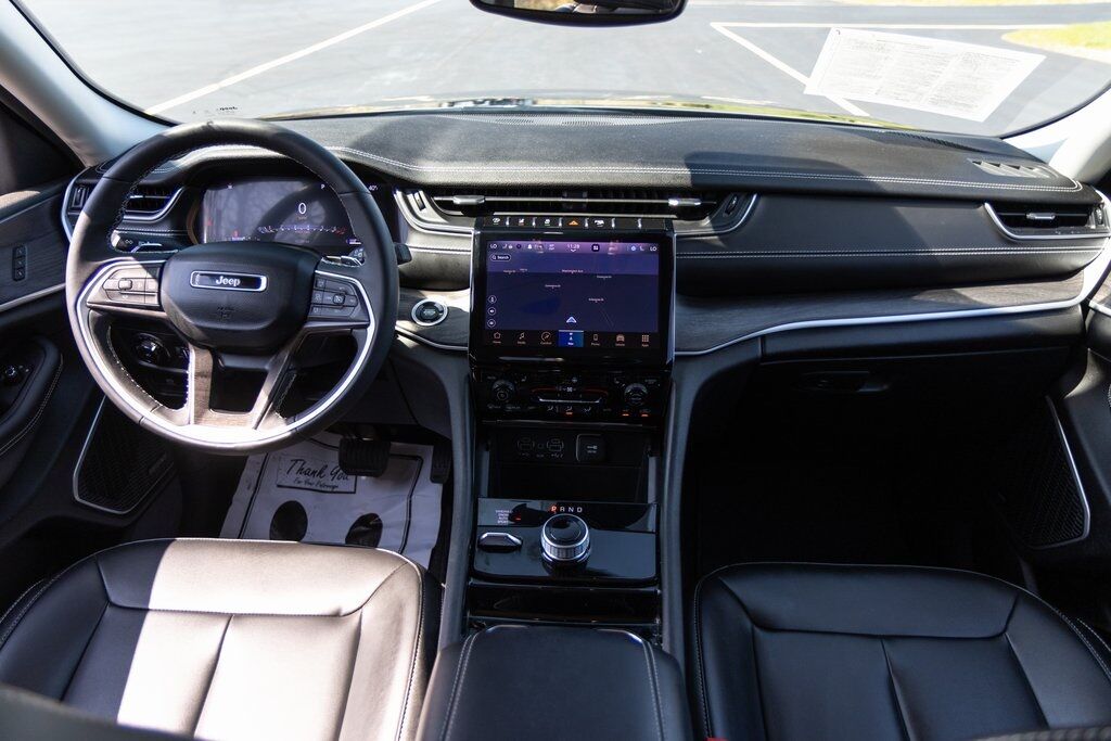 2023 Jeep Grand Cherokee Limited Racine WI