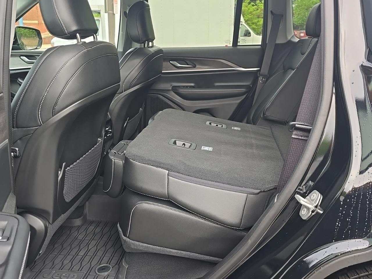 2023 Jeep Grand Cherokee Limited Gaithersburg MD